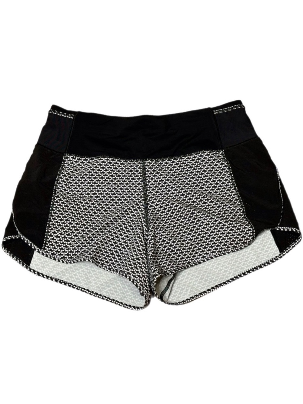 Lululemon Real Quick Short *Perforated 3.5"